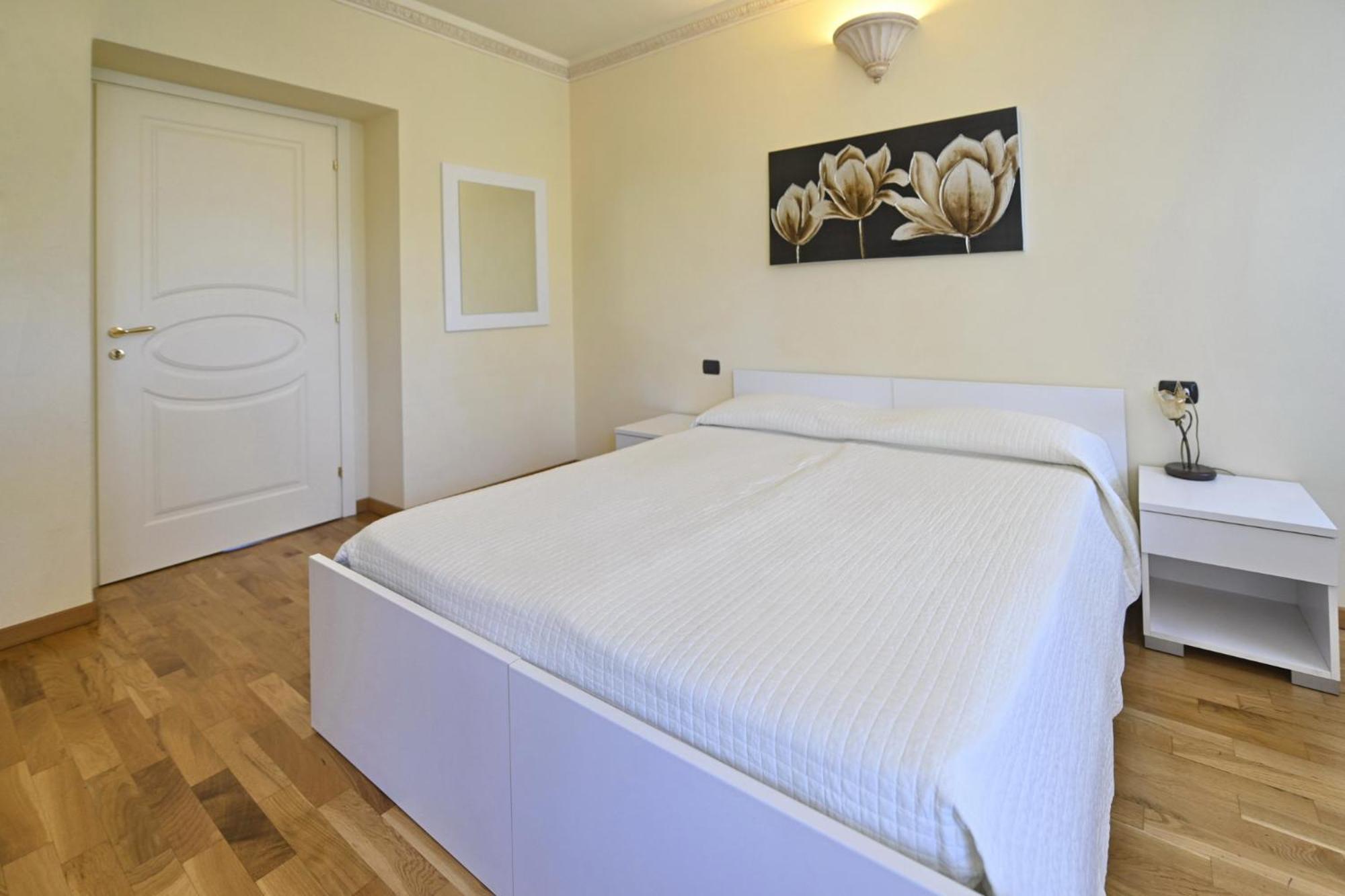 Residenza Villa Maria Roncola Екстериор снимка